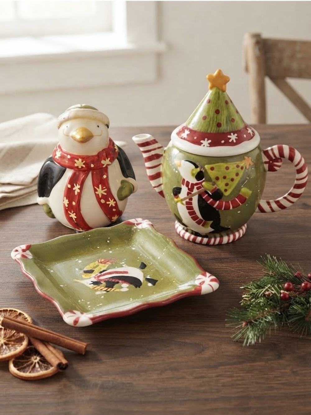 Vintage Debbie Mumm Christmas Holiday Penguin Teapot Trinket Dish  Cookie Jar